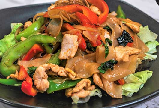 S Thai food Restaurant Temecula CA best thai food N4 Spicy Noodles Drunken Noodles